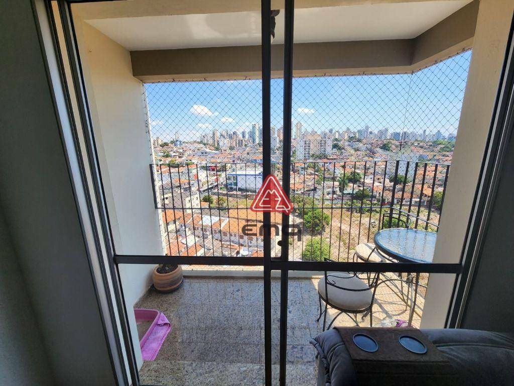 Apartamento para alugar com 3 quartos, 70m² - Foto 1