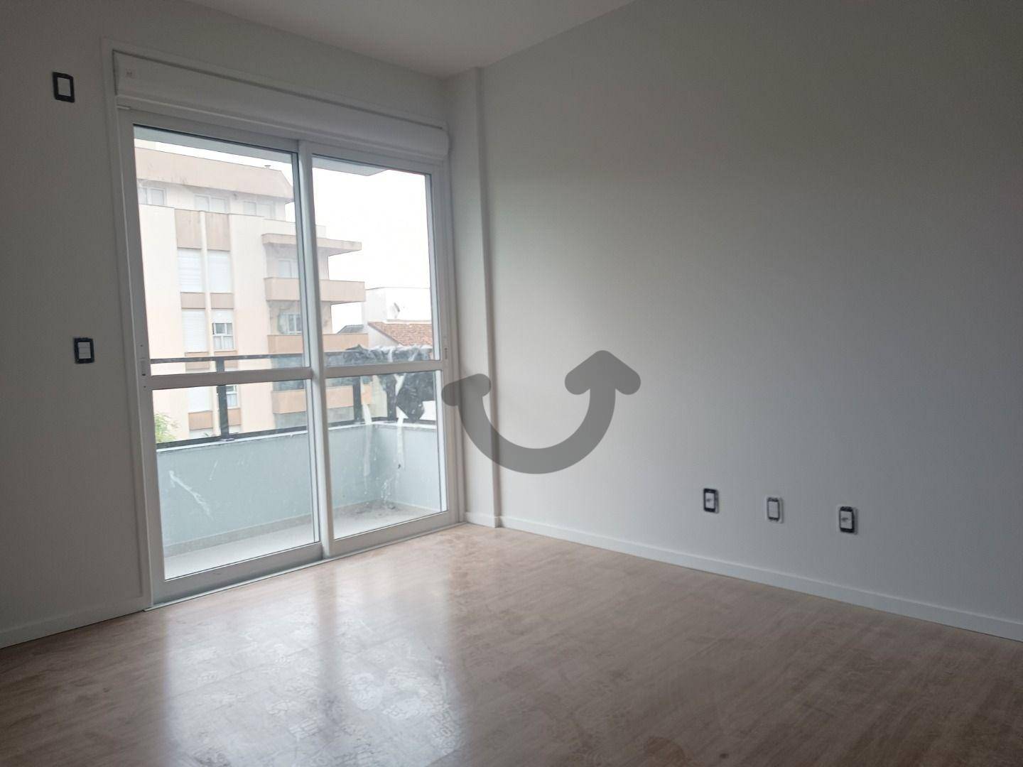 Apartamento à venda com 2 quartos, 87m² - Foto 3