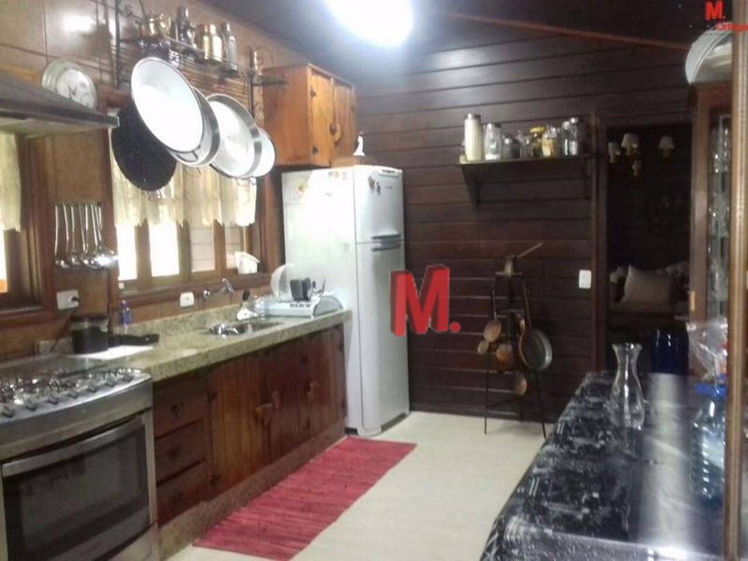 Casa de Condomínio à venda com 4 quartos, 516m² - Foto 6