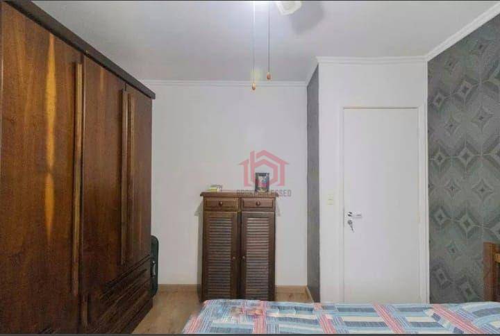 Apartamento à venda com 3 quartos, 80m² - Foto 12