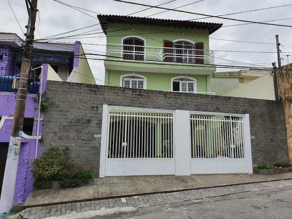 Sobrado à venda com 3 quartos, 139m² - Foto 2