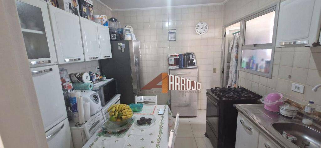 Apartamento à venda com 2 quartos, 55m² - Foto 7