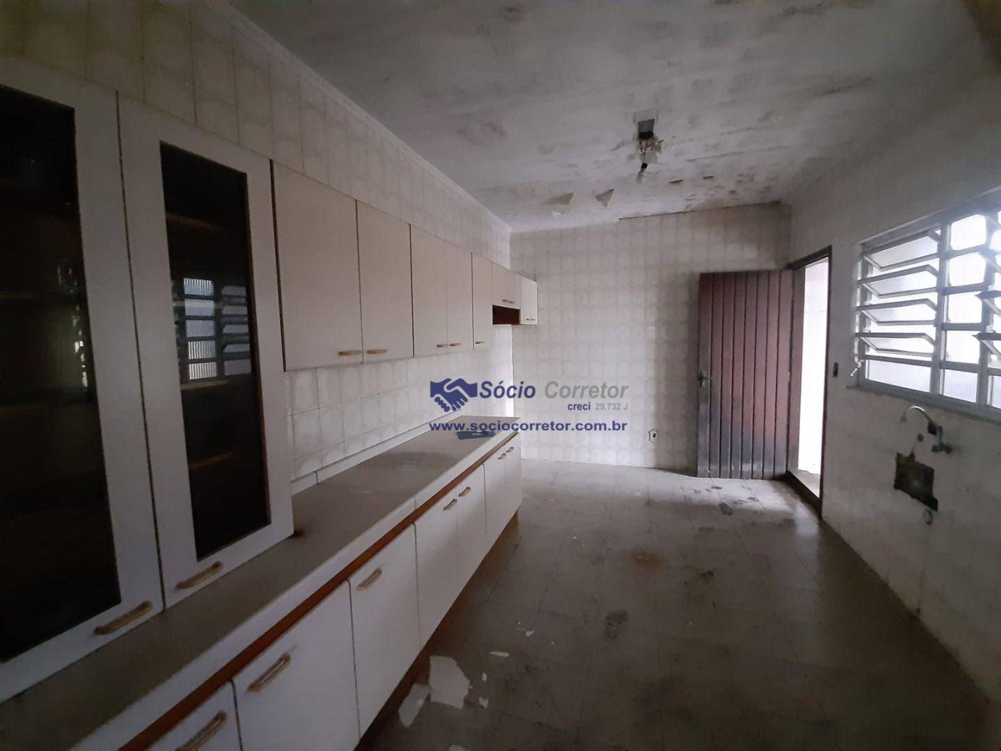 Sobrado à venda com 4 quartos, 335m² - Foto 50