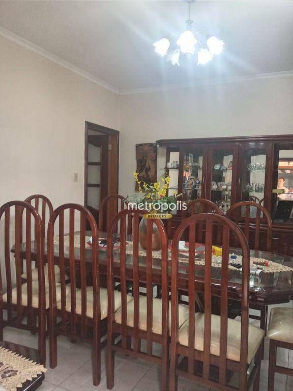 Casa à venda e aluguel com 3 quartos, 350m² - Foto 10