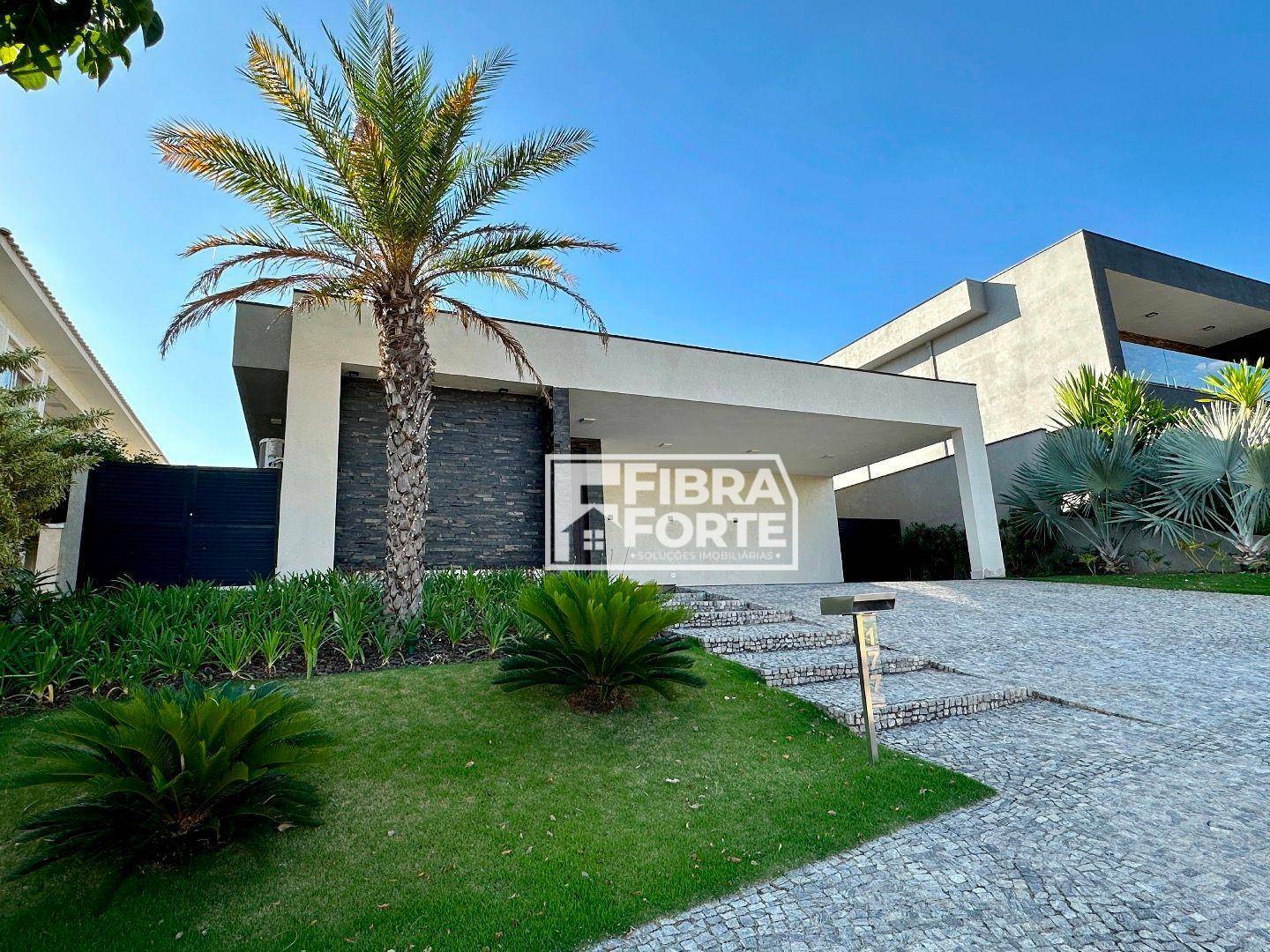 Casa, 4 quartos, 320 m² - Foto 1