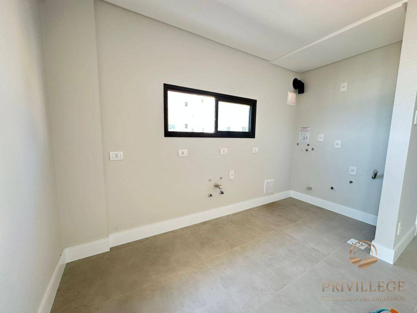 Apartamento à venda com 3 quartos, 86m² - Foto 15