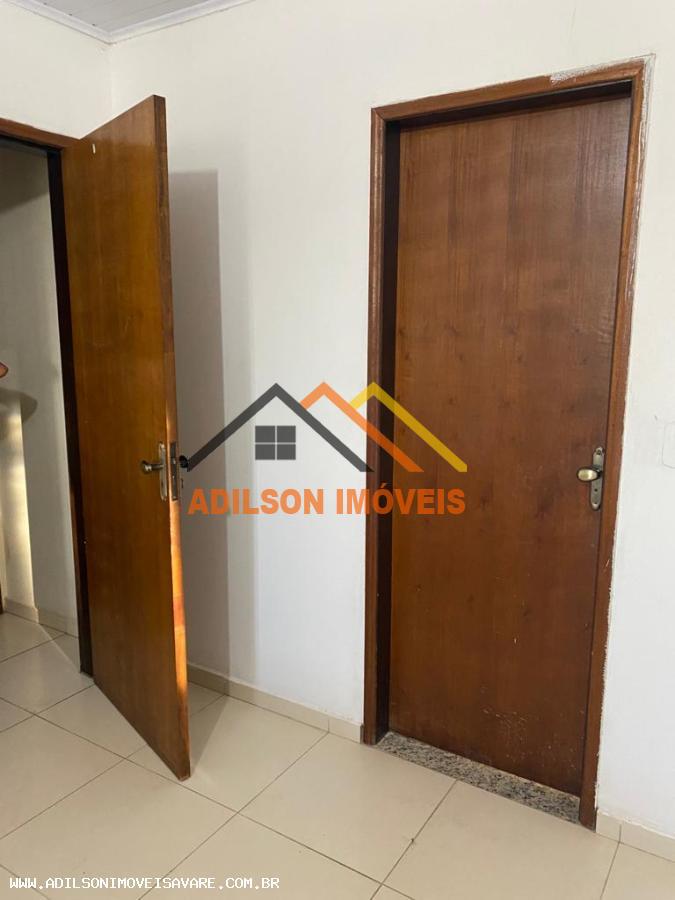 Casa à venda com 5 quartos, 300m² - Foto 15