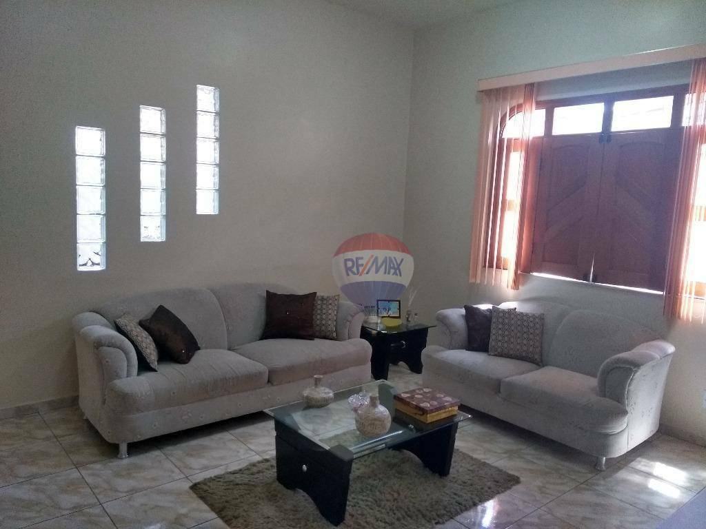 Casa à venda com 3 quartos, 176m² - Foto 5