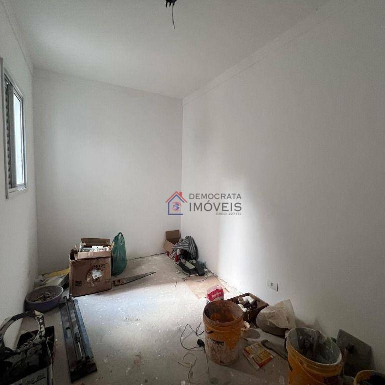 Apartamento à venda com 2 quartos, 58m² - Foto 2