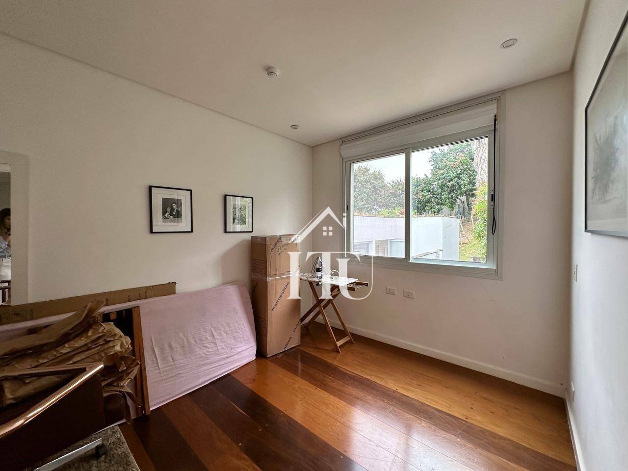 Chácara à venda e aluguel com 5 quartos, 900m² - Foto 17