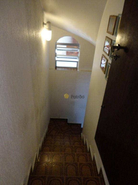 Sobrado à venda com 3 quartos, 200m² - Foto 29