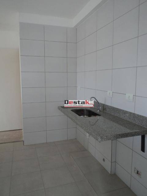 Apartamento à venda com 3 quartos, 71m² - Foto 6