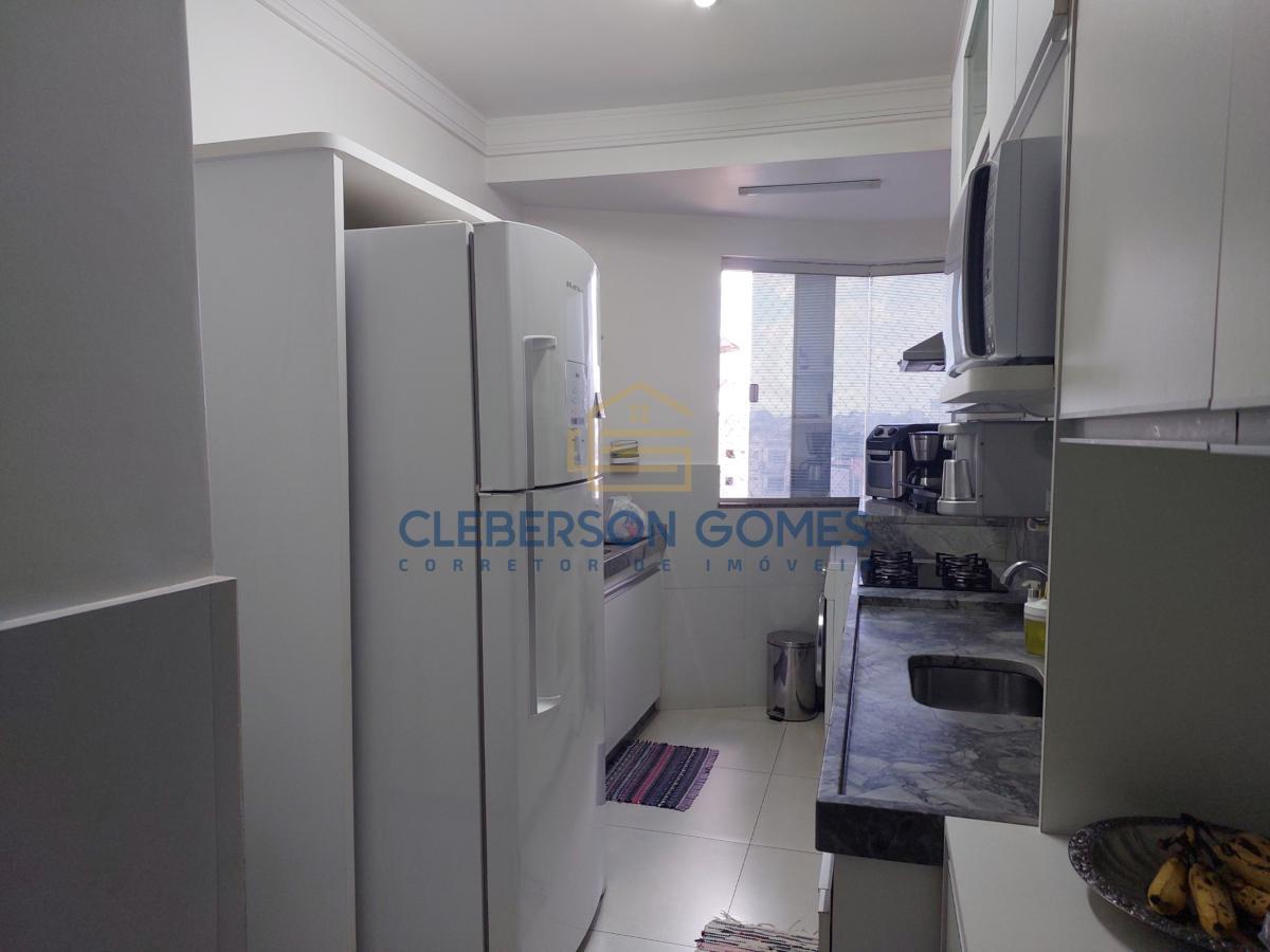 Apartamento à venda com 2 quartos, 68m² - Foto 10