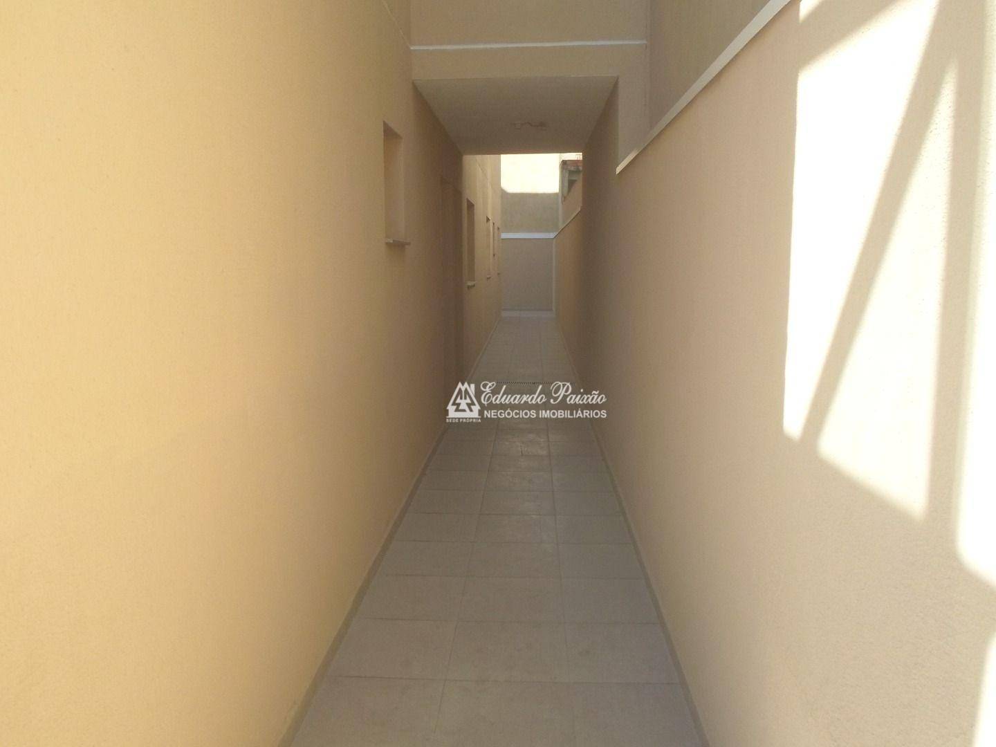 Casa à venda com 2 quartos, 67m² - Foto 9