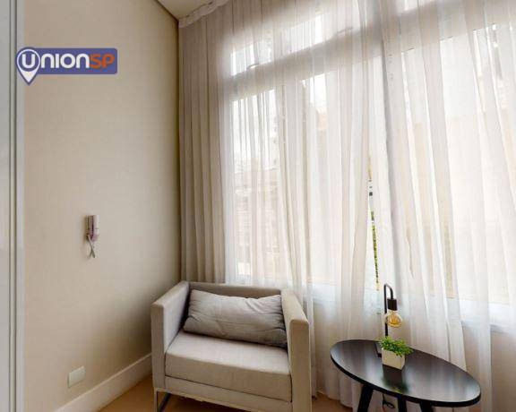 Apartamento à venda com 1 quarto, 43m² - Foto 18