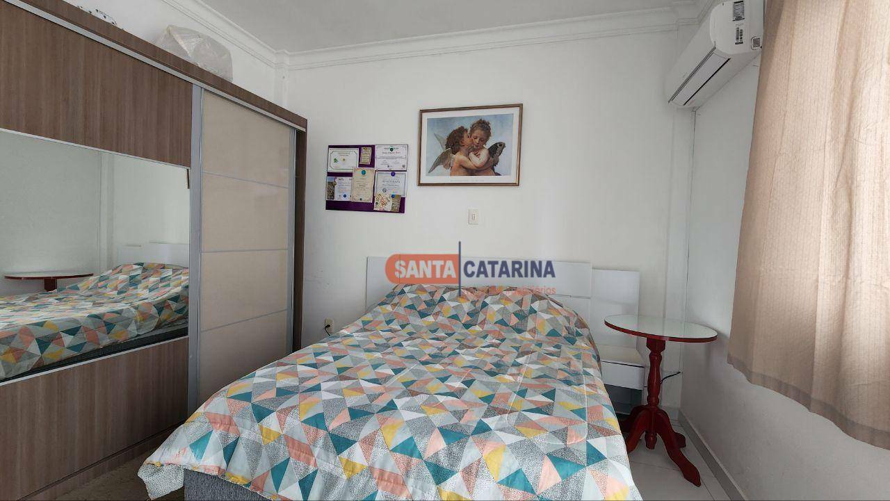 Apartamento à venda com 2 quartos, 61m² - Foto 5