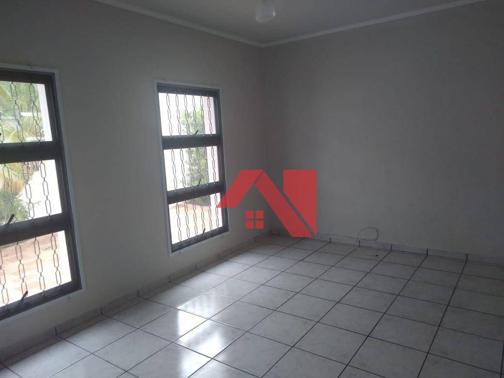 Casa à venda com 4 quartos, 171m² - Foto 13