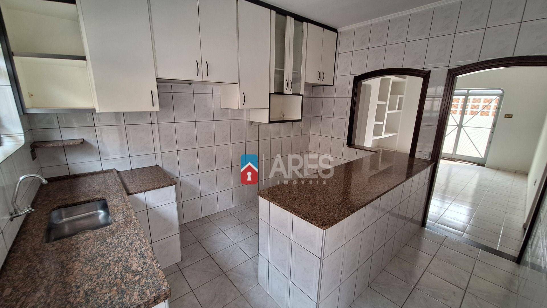 Casa à venda com 3 quartos, 177m² - Foto 7