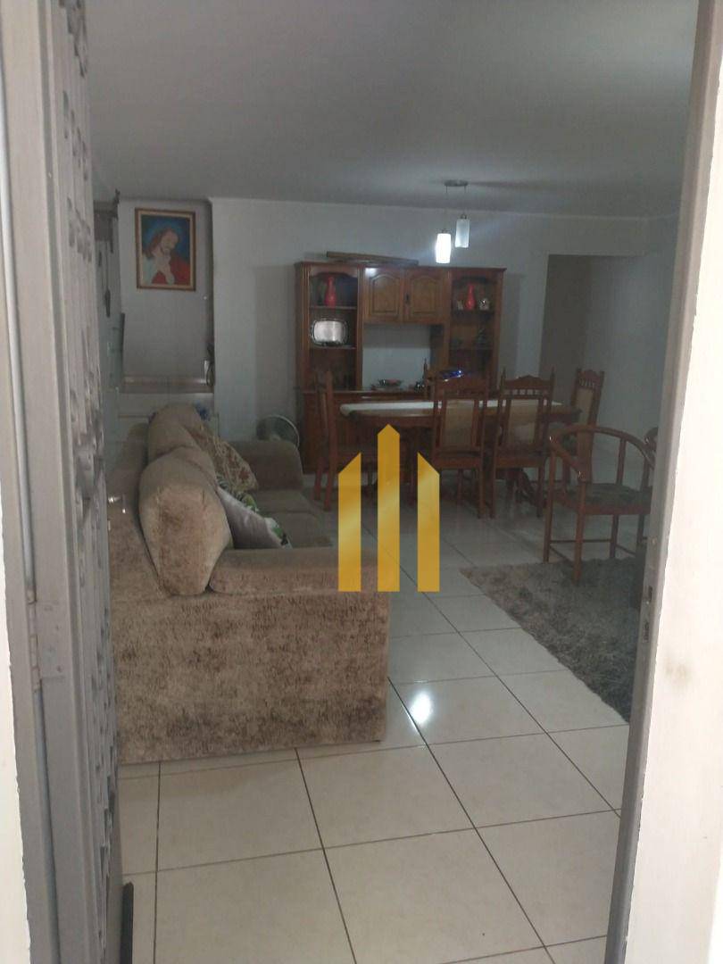 Sobrado à venda com 3 quartos, 100m² - Foto 20