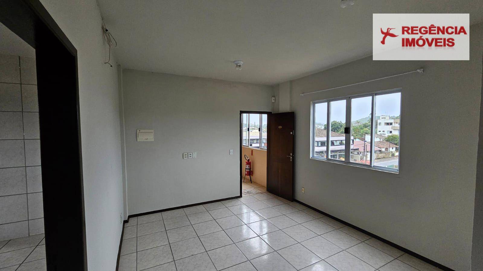 Apartamento à venda com 2 quartos, 85m² - Foto 7