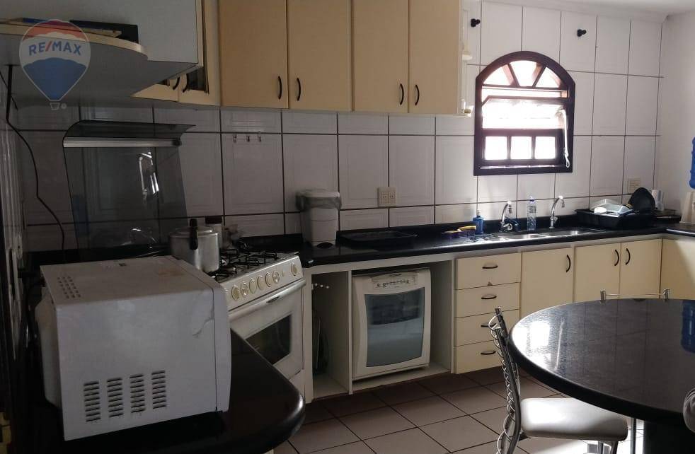 Sobrado à venda com 3 quartos, 406m² - Foto 14