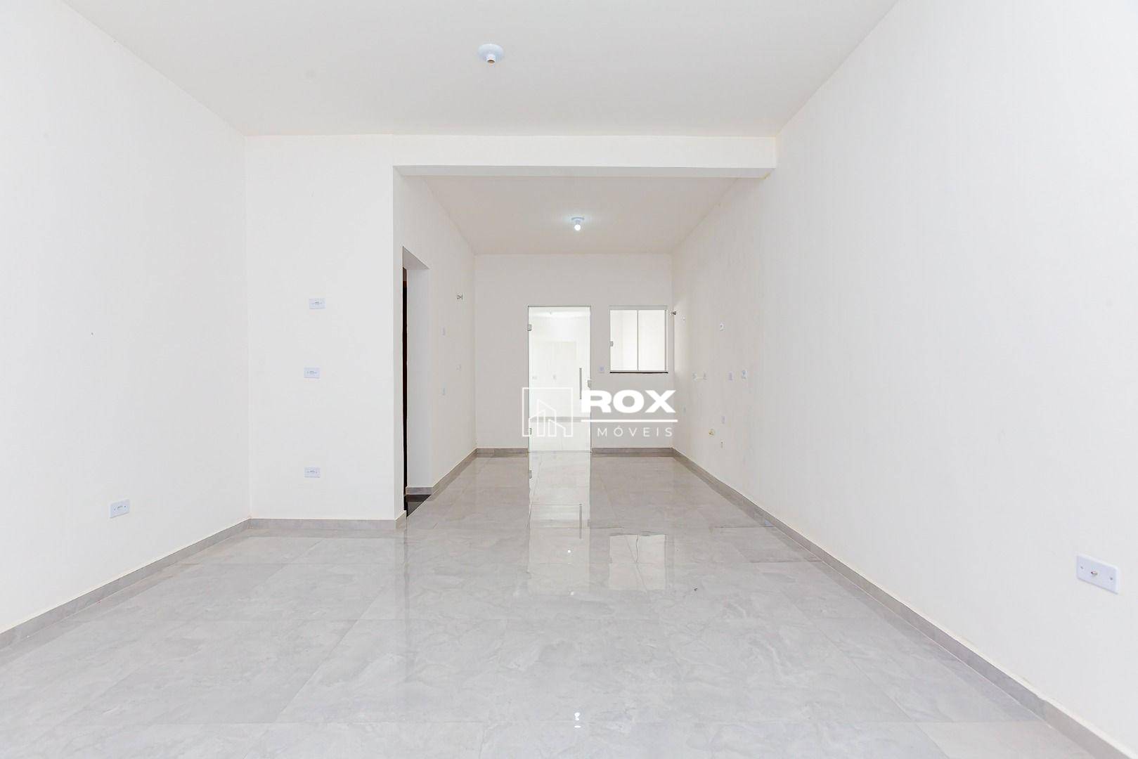 Casa à venda com 2 quartos, 96m² - Foto 4