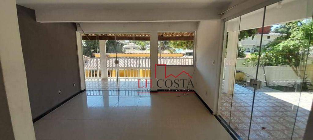 Casa à venda com 6 quartos, 380m² - Foto 3