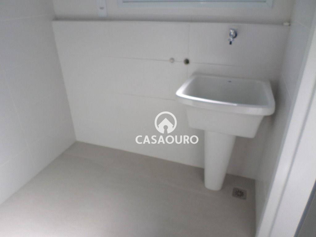 Apartamento à venda com 3 quartos, 80m² - Foto 23