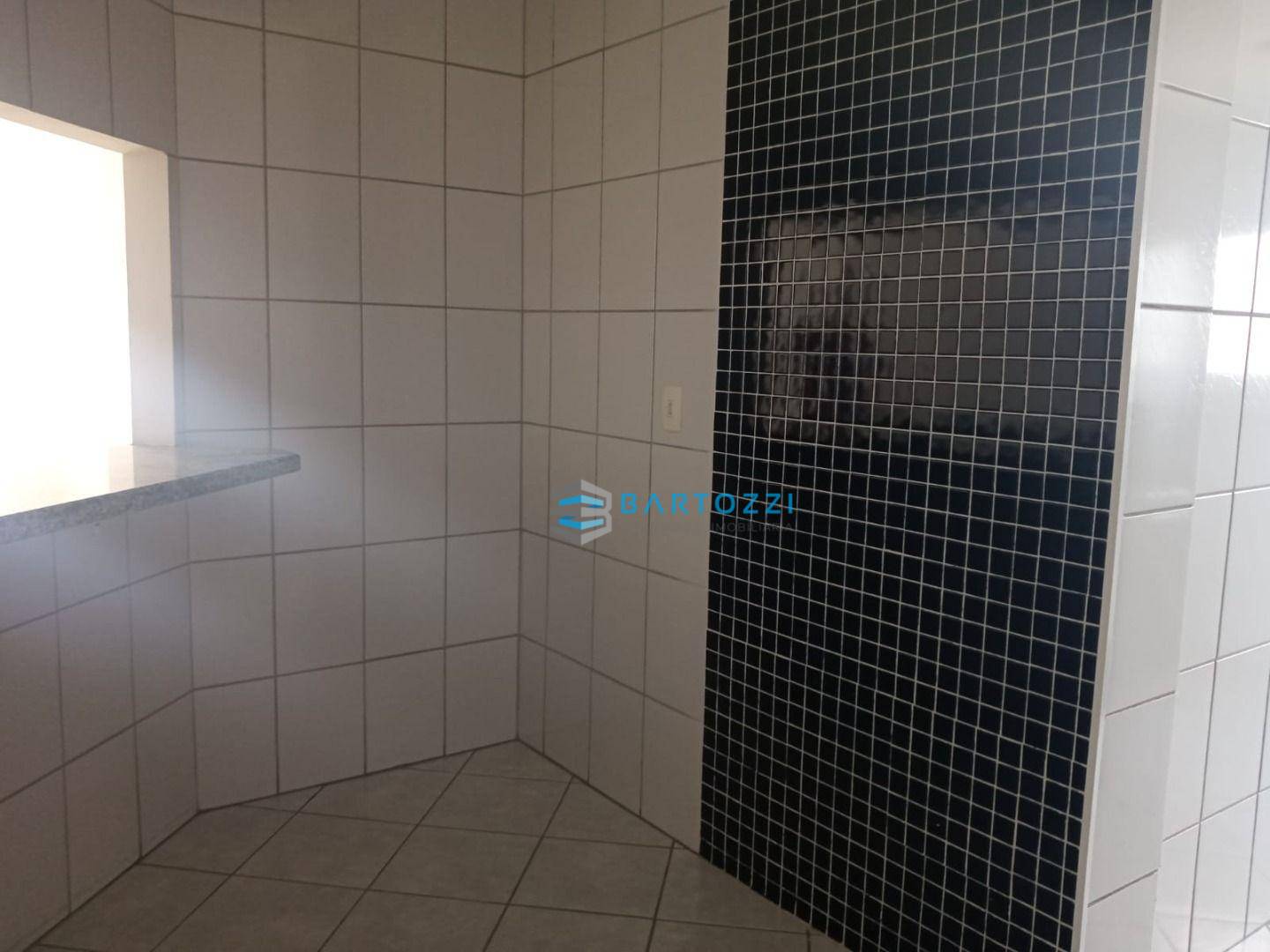 Apartamento à venda com 2 quartos, 70m² - Foto 8