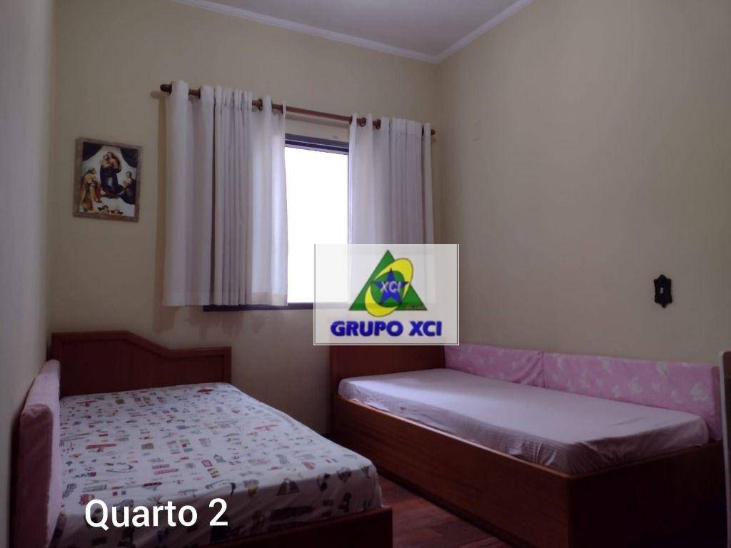 Casa à venda com 3 quartos, 180m² - Foto 10