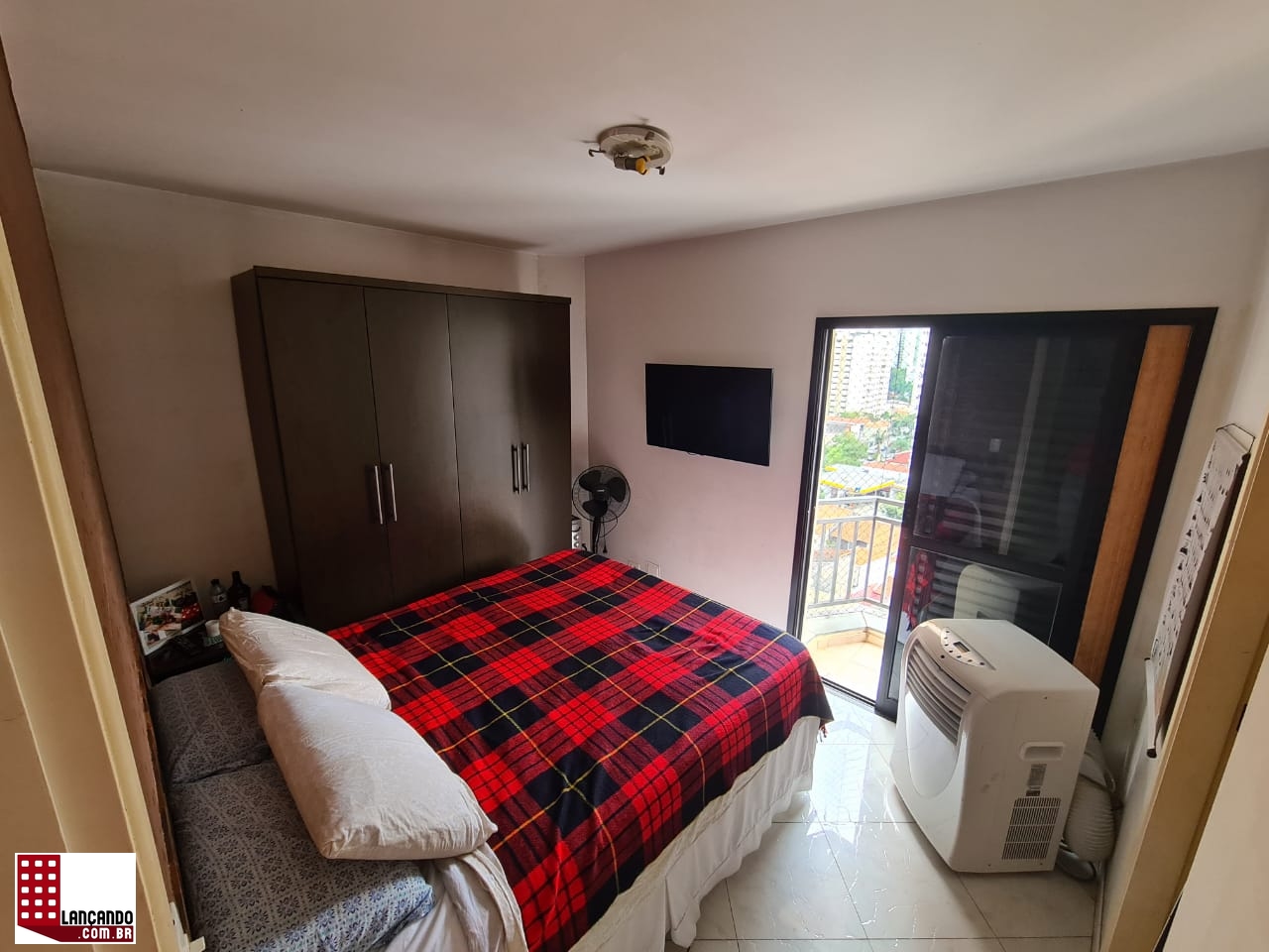 Apartamento à venda com 2 quartos, 60m² - Foto 5