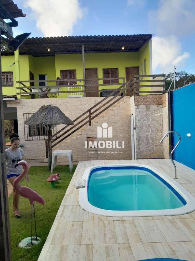 Casa à venda com 4 quartos, 187m² - Foto 2