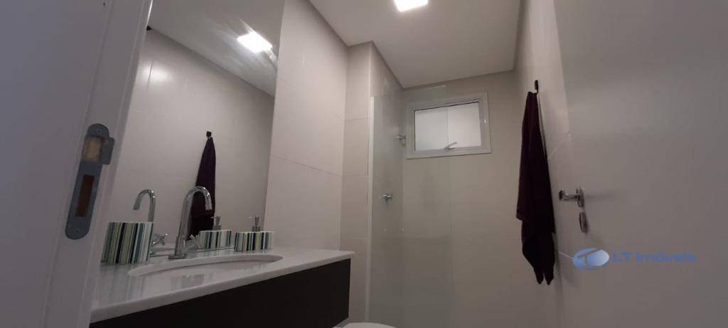 Apartamento à venda com 2 quartos, 64m² - Foto 11