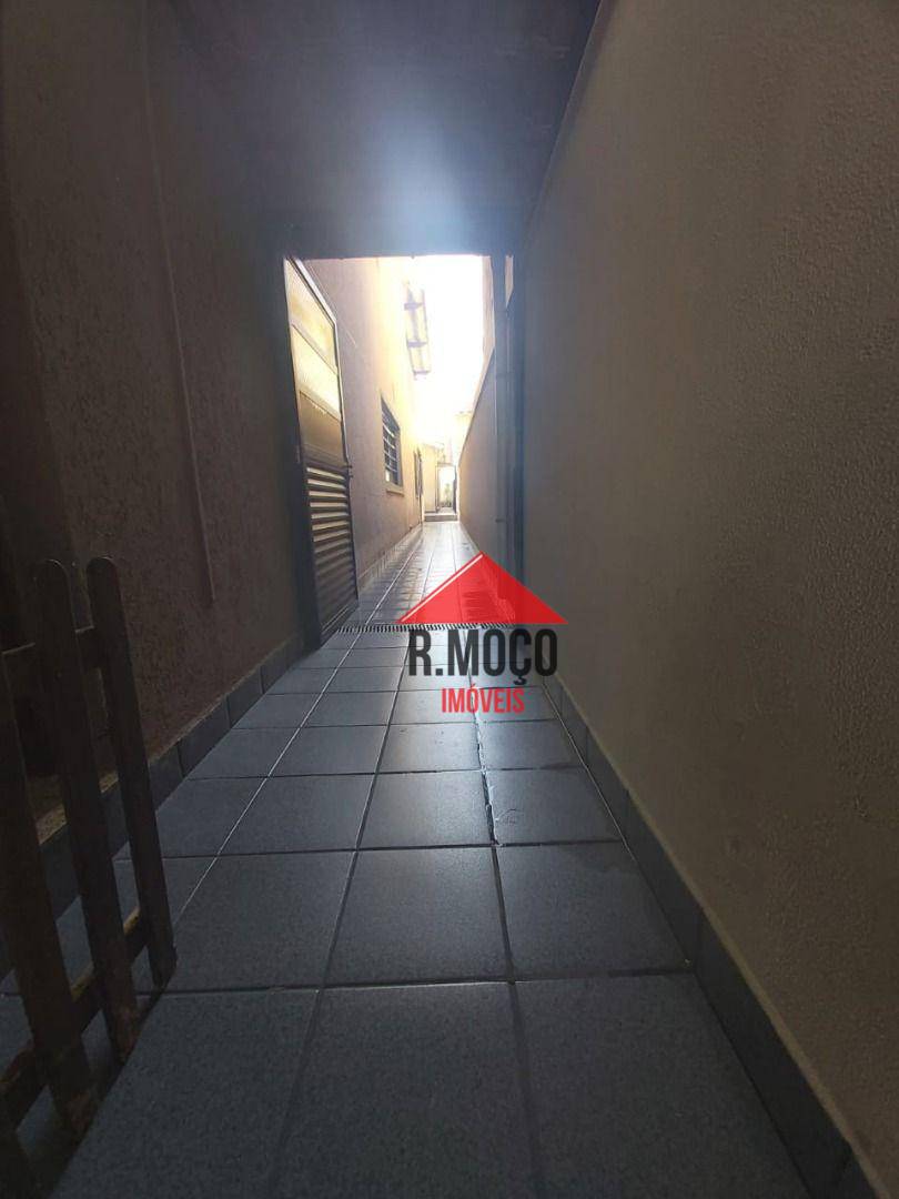 Sobrado à venda com 3 quartos, 150m² - Foto 31