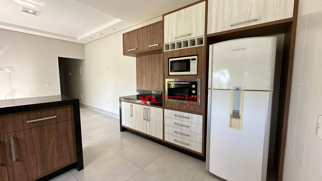 Chácara à venda com 3 quartos, 305m² - Foto 8