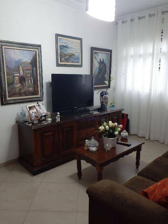 Sobrado à venda com 3 quartos, 180m² - Foto 1