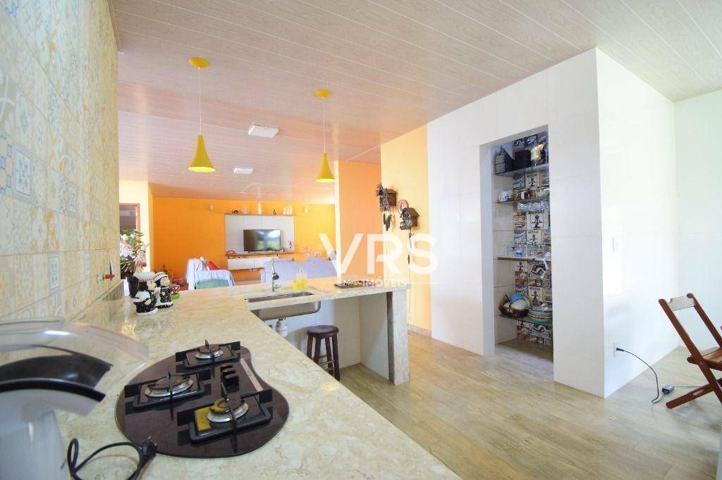 Casa à venda com 6 quartos, 500m² - Foto 14