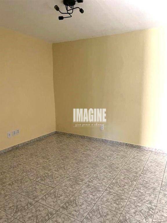 Sobrado à venda com 4 quartos, 130m² - Foto 15