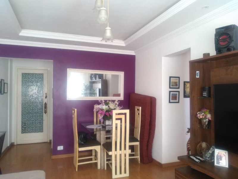 Apartamento à venda com 2 quartos, 58m² - Foto 2