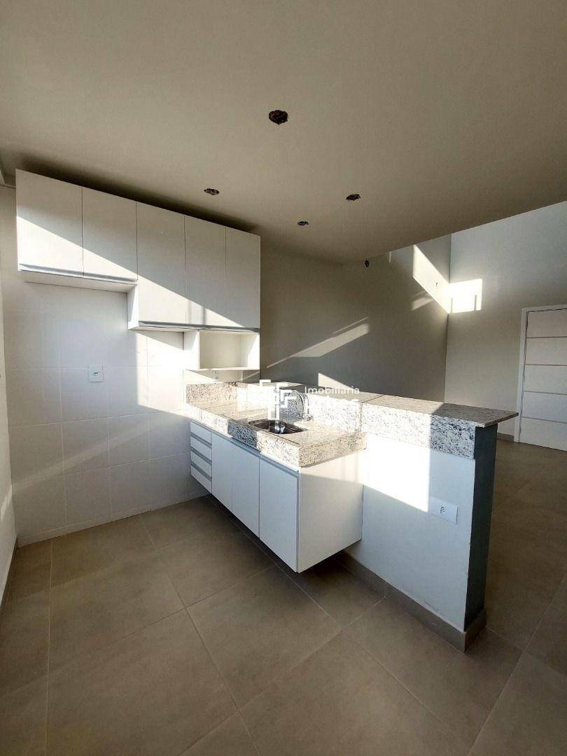 Apartamento para alugar com 1 quarto, 51m² - Foto 4
