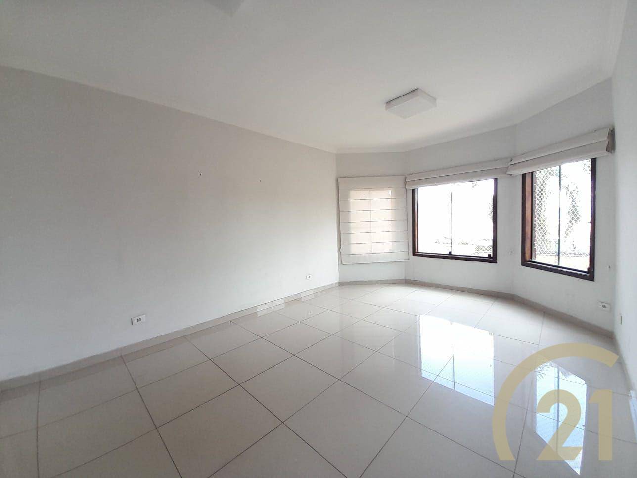 Casa de Condomínio à venda com 3 quartos, 250m² - Foto 6