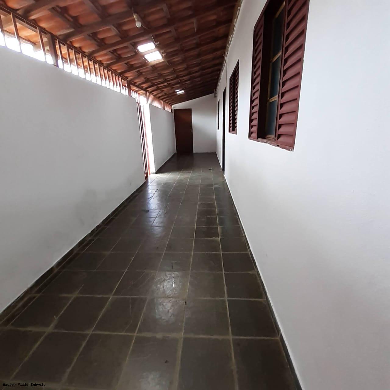 Casa para alugar com 3 quartos, 205m² - Foto 6