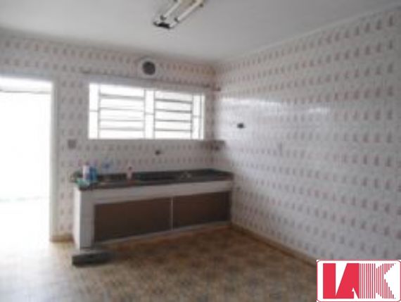 Casa para alugar com 3 quartos, 100m² - Foto 3