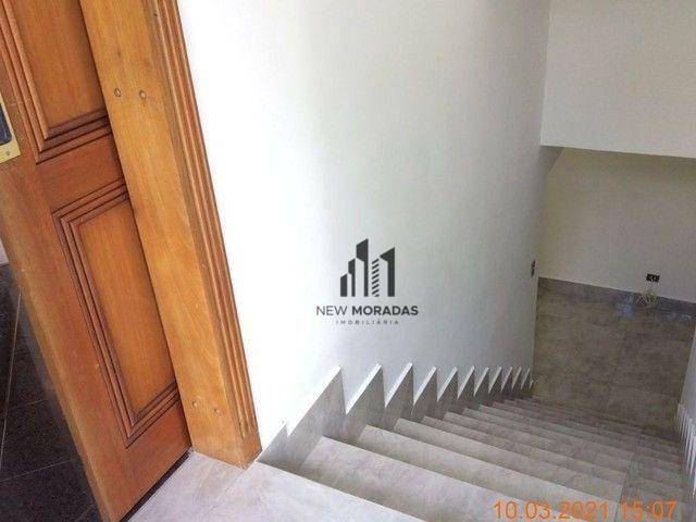Casa à venda com 7 quartos, 450m² - Foto 12
