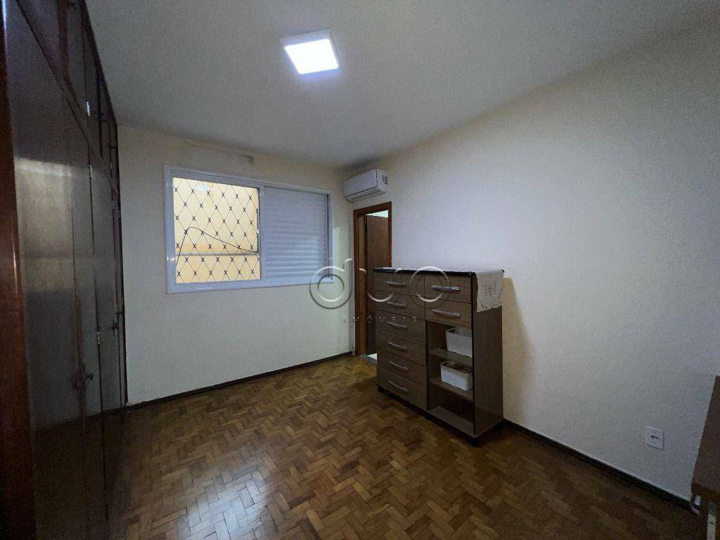 Casa à venda com 3 quartos, 291m² - Foto 11