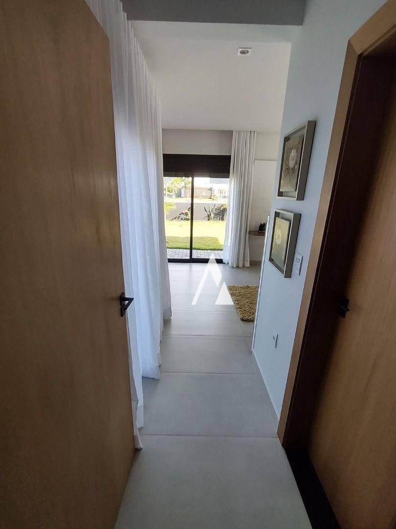 Casa de Condomínio à venda com 3 quartos, 300m² - Foto 58