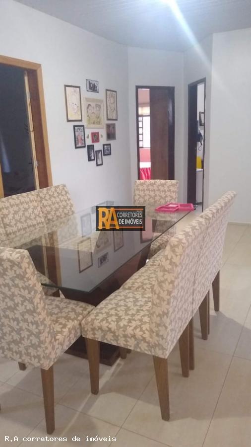 Casa à venda com 1 quarto, 300m² - Foto 4