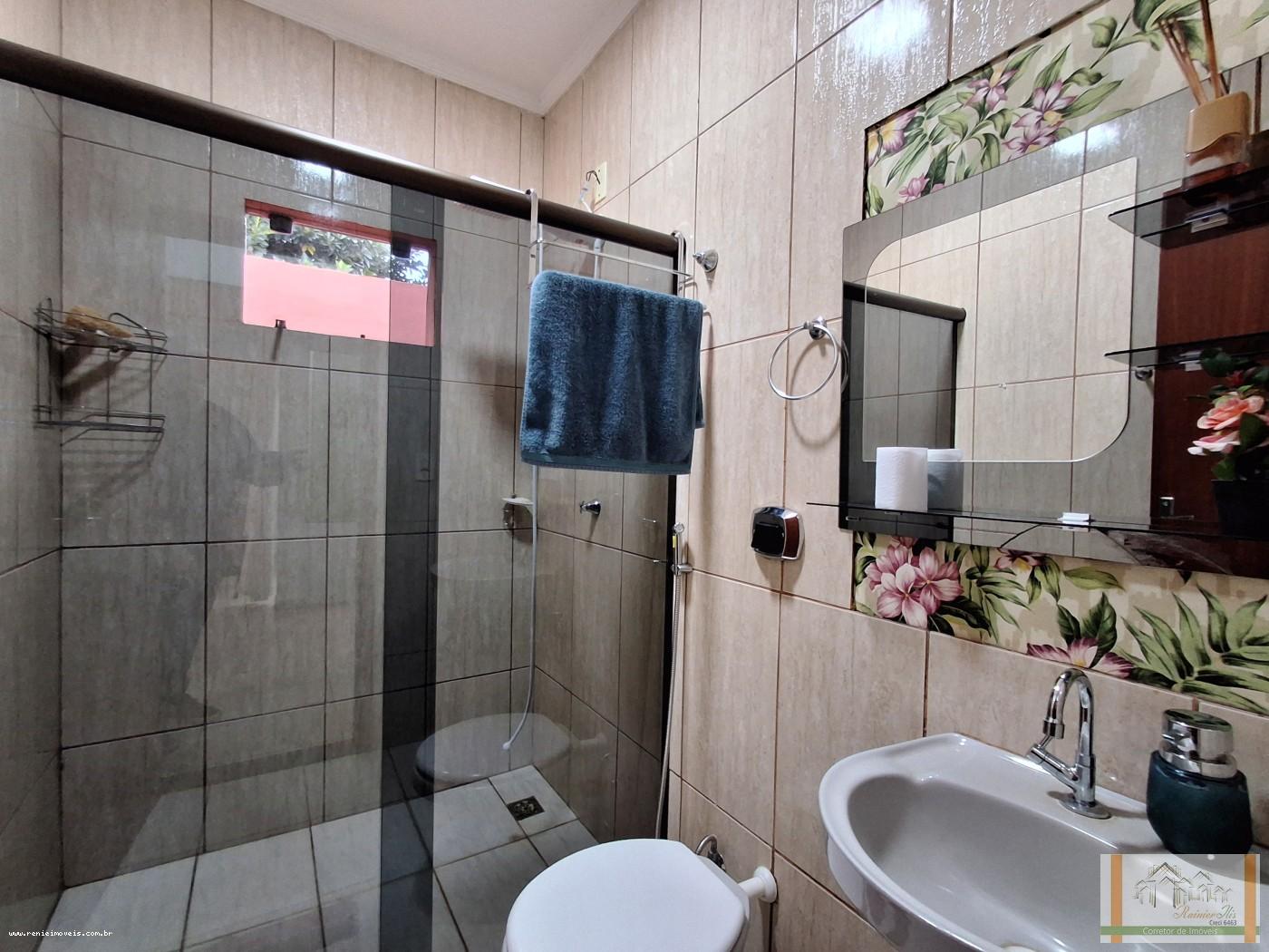 Casa para alugar com 3 quartos, 360m² - Foto 11