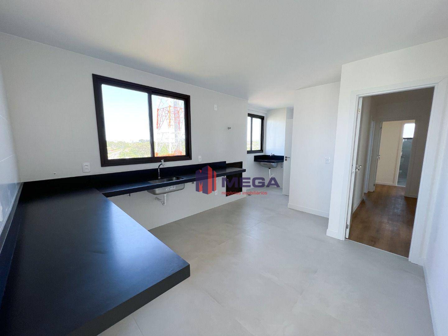 Apartamento à venda com 3 quartos, 135m² - Foto 18