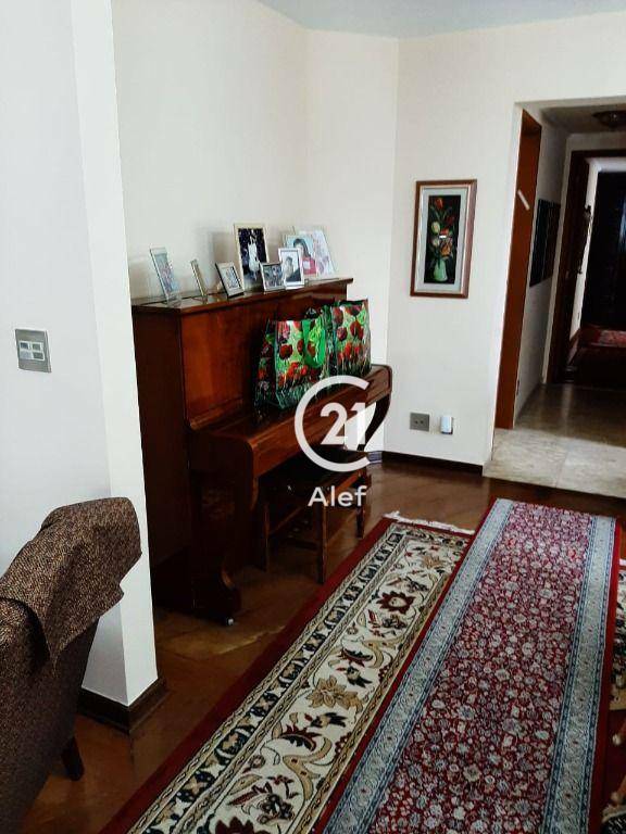 Apartamento à venda com 4 quartos, 186m² - Foto 6